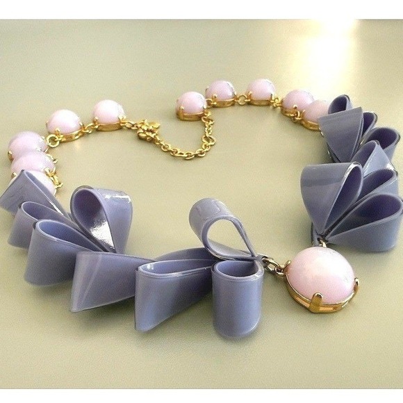 RARE J Crew Purple Acrylic Ribbon Statement Bib Necklace 17